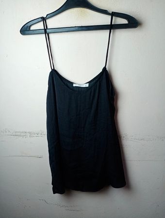 Mango schwarzes Cami-Top
