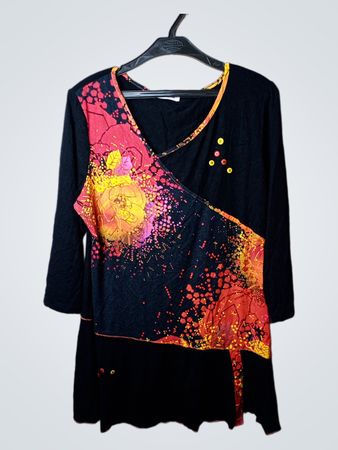 Laure Schwarzes Blumenmuster Asymmetrisches Top