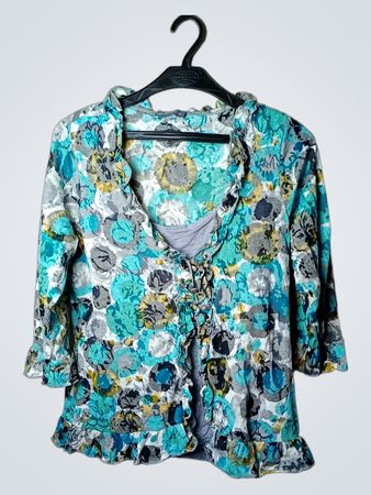 Bluse mit Blumenmuster und Rüschendetail