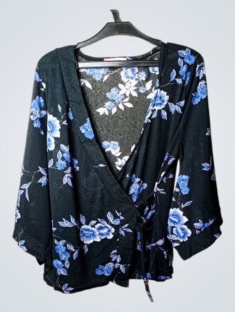 Damen Schwarzes Wickel-Top mit Blumenmuster