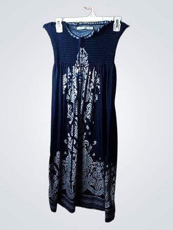 Elegantes Damen-Maxikleid in Blau mit Muster