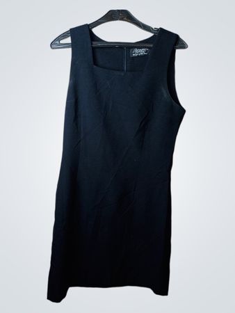 Jossy Design der Zeit Schwarzes Kleid