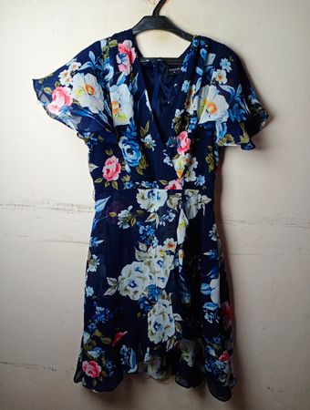 PAGANI Blumendruck Wickelkleid mit Rüschen