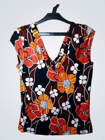 ZABAIONE Damen Top mit V-Ausschnitt und floralem Muster, ärmellos