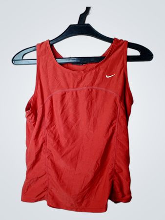Nike rotes Tanktop