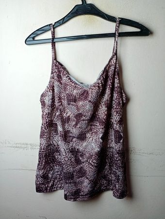 Ärmelloses Damen-Camisole mit V-Ausschnitt und Schlangenprint