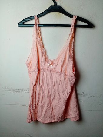 Rosa Body-Camisole mit Spitzenbesatz