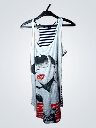 Janina Damen-gestreiftes Tanktop mit Grafikdruck