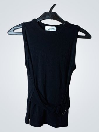 UNIMAR Schwarzes ärmelloses Top