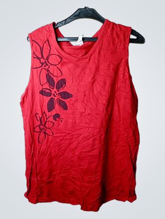 Rotes ärmelloses Top mit Blumenmuster