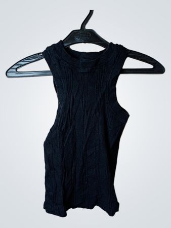 SINSAY Schwarzes geripptes Tanktop