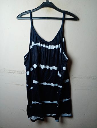 Schwarz-weiß gestreiftes Tanktop