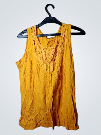 Frau von Tchibo Orange Spitzen-Tanktop
