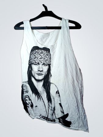 Weißes Tanktop mit Axl Rose-Grafik