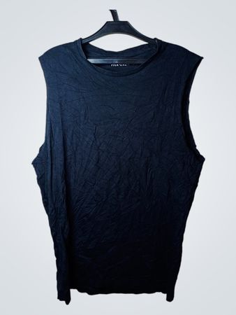 Pier One Schwarzes ärmelloses T-Shirt