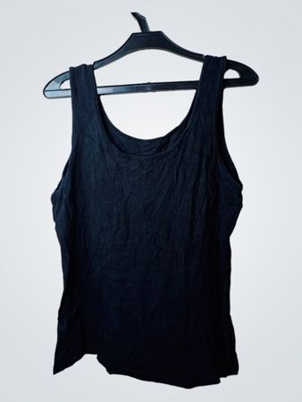 Schwarzes Tanktop