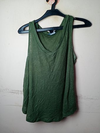 Atmosphere Grün geripptes Trägershirt