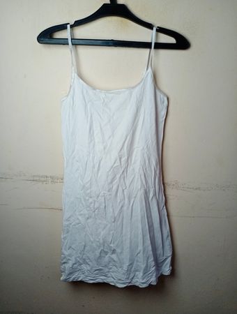 Weiße Camisole
