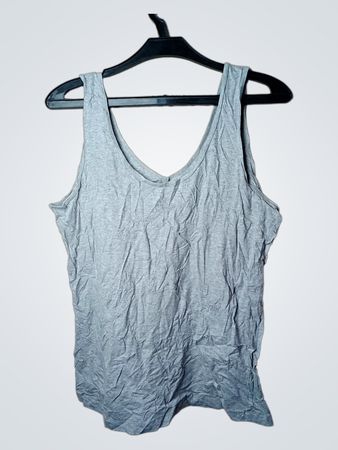 Graues V-Ausschnitt-Trägershirt