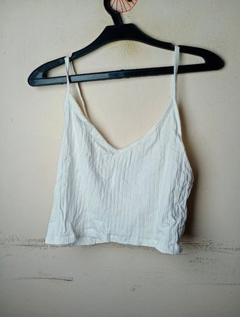 H&M Divided Basic Weißes geripptes kurzes Trägertop