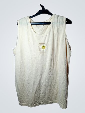 Cremafarbenes Tanktop mit Blumenverzierung