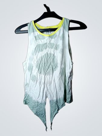 Ausblutendes Batik-Trägertop