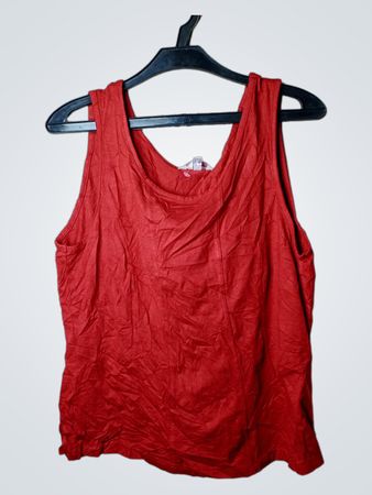 FER Rotes Tanktop