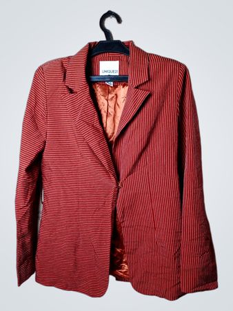 UNIQUE21 Roter, gestreifter Blazer