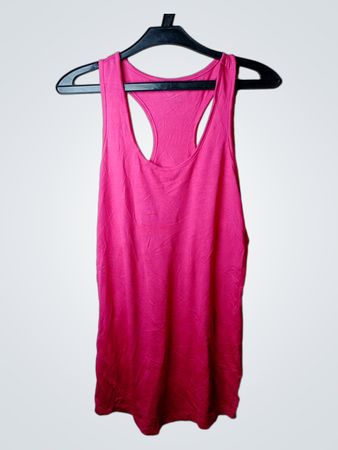 Pinkes Racerback-Trägershirt