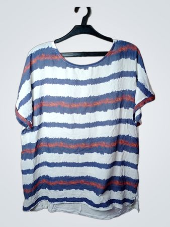 Gestreiftes T-Shirt