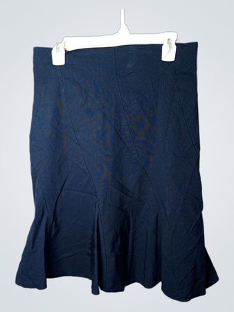 Marineblauer Rock
