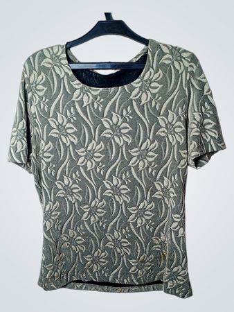 Damen-T-Shirt mit Blumenmuster