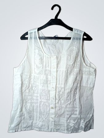 Weiße ärmellose bestickte Bluse