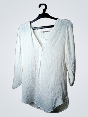 Stradivarius White Langärmlige V-Ausschnitt Bluse