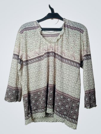 Langärmlige Bluse mit Blumenmuster