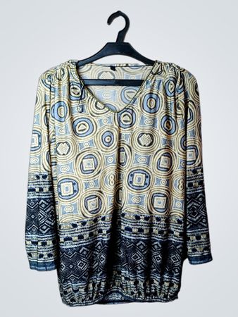 Langärmlige bedruckte Bluse