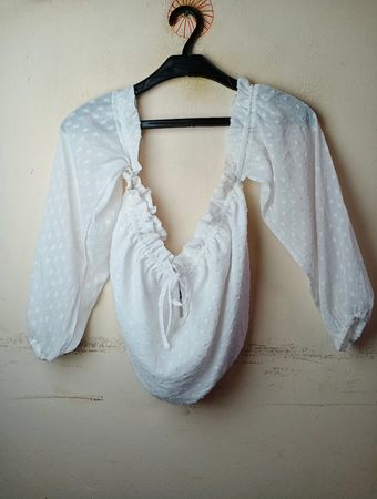 LINN AHLBORG X NA-KD Weiße Bluse