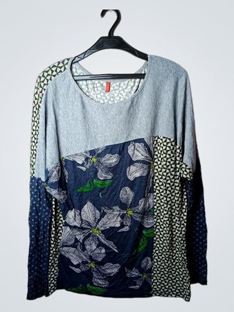 Langärmliges Patchwork-Oberteil mit Blumen- und geometrischem Druck