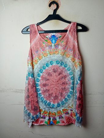 Ärmelloses Tanktop mit Mandala- und Blumenmuster