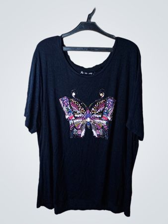 CANDA Schwarzes T-Shirt mit Schmetterlingsdesign