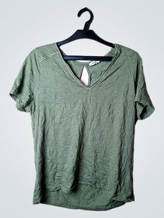 Cache Cache Olivgrünes T-Shirt