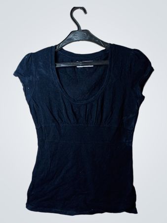 HOT OPTIONS Schwarzes T-Shirt