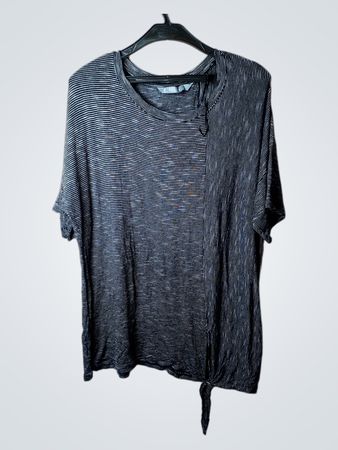 KATIES gestreiftes T-Shirt mit Bindedetail