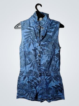 UNTERTITELTER ärmelloser Denim-Overall mit Blättermuster