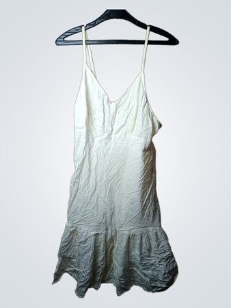 Weißes Lochspitzkleid