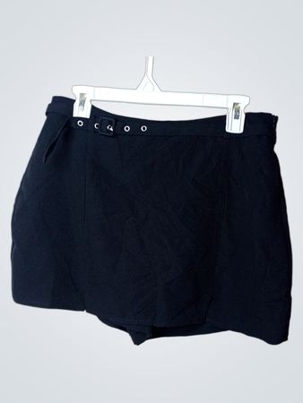 Sinsay Damen schwarze Shorts mit Gürtel Größe L