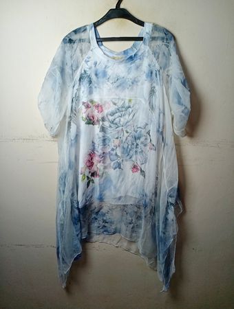 NON COLLECTION Damen Tunika-Oberteil mit blauem Blumenmuster