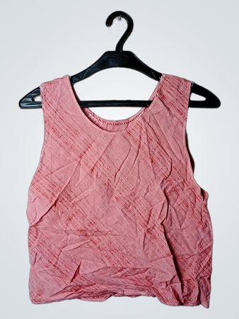 Pinkes ärmelloses Top