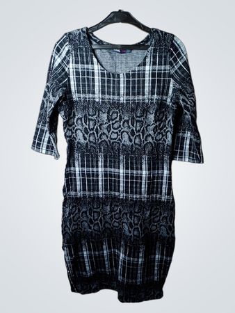 Estelle Jolie Damenkleid mit 3/4-Ärmeln und Karo- sowie Animalprint