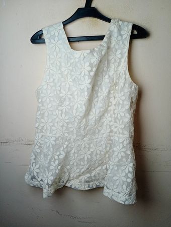 Ilse Jacobsen Hornbaek White Floral Sleeveless Top